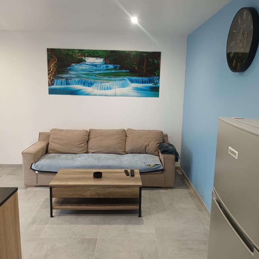 Ferienwohnung Loft Entier, Calme, Fibre Et Wifi Saint-Quentin  Exterior foto